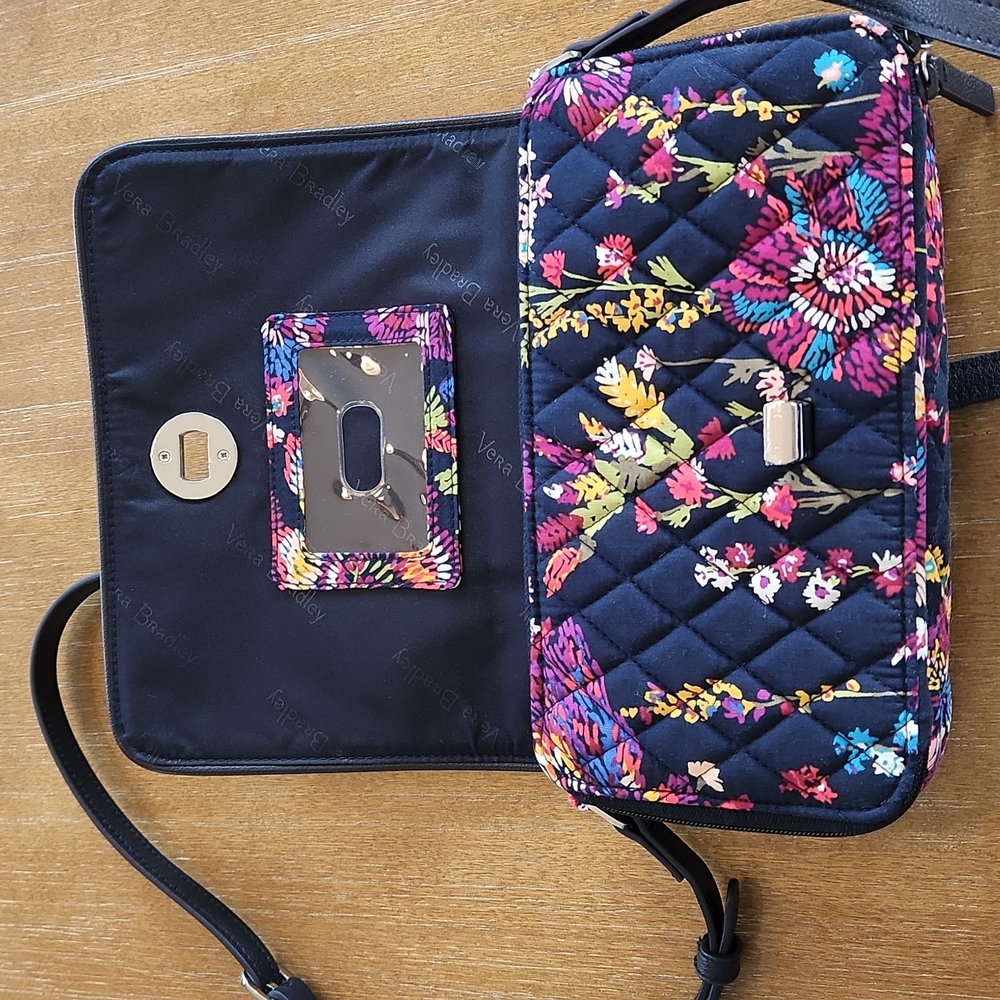 NEVER USED VERA BRADLEY CROSSBODY BAG - Picture 10 of 16